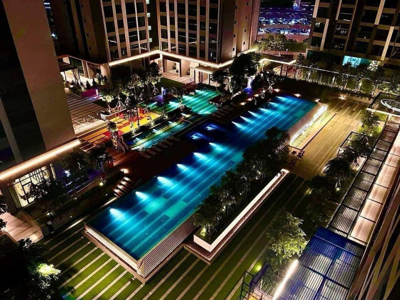 Tropical House - New Apartment At Delasol Ho Chi Minh City Exterior photo