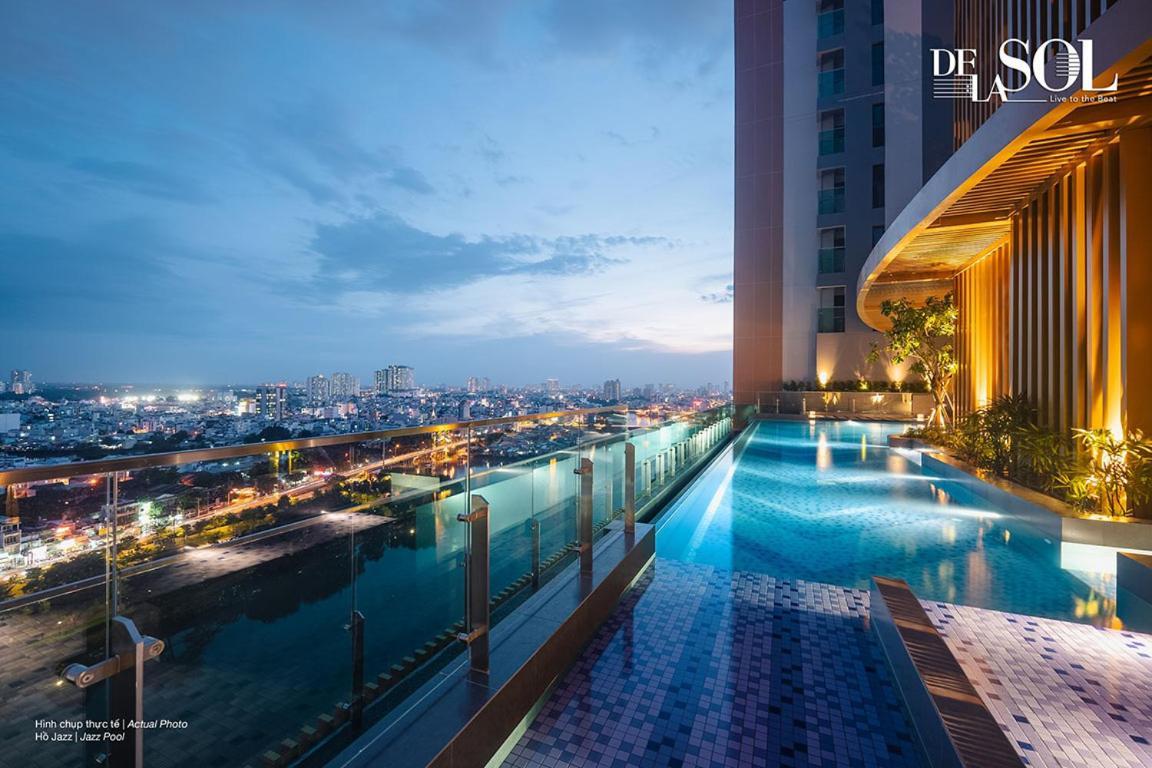 Tropical House - New Apartment At Delasol Ho Chi Minh City Exterior photo