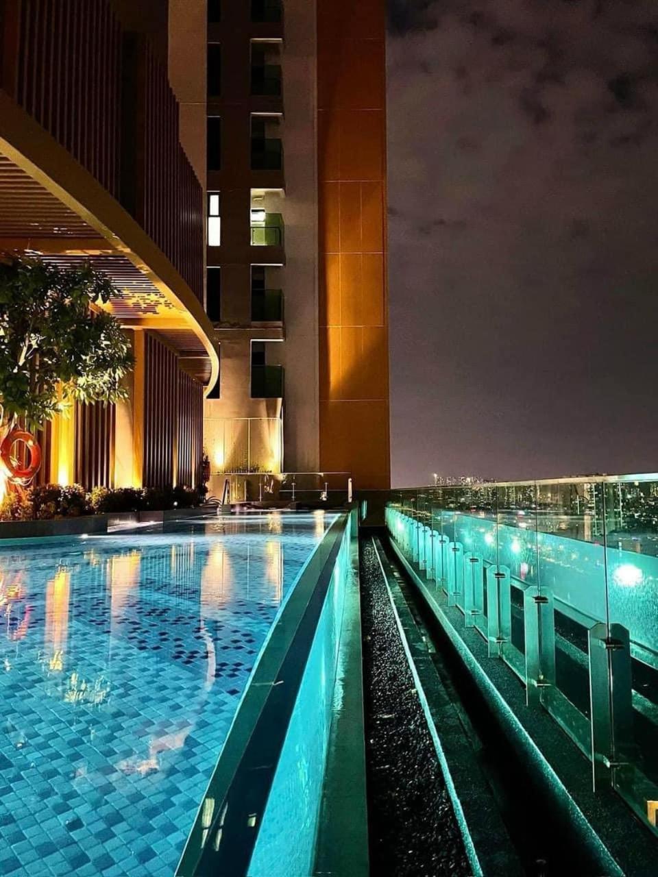 Tropical House - New Apartment At Delasol Ho Chi Minh City Exterior photo